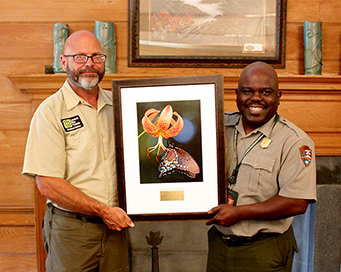 national park volunteer richard burton wins photo contest