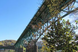 henley bridge 2010