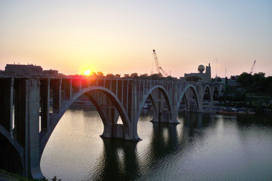 henley bridge sunset