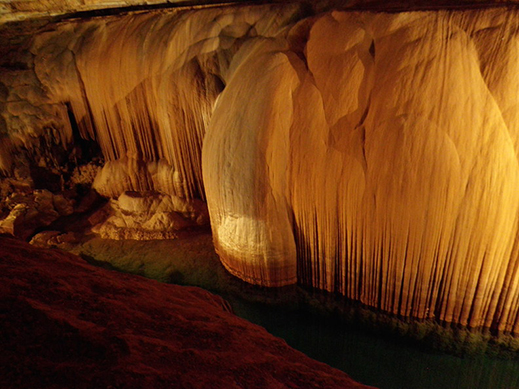 blanchard springs caverns
