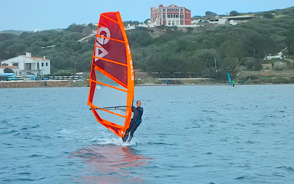 mahon windsurfing