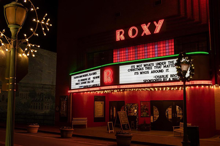 roxy theatre at christmas clarksville tn