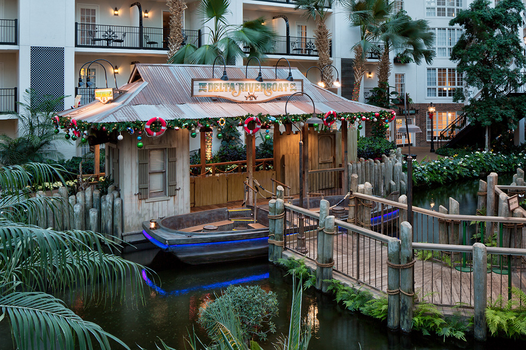gaylord opryland riverboat cruise