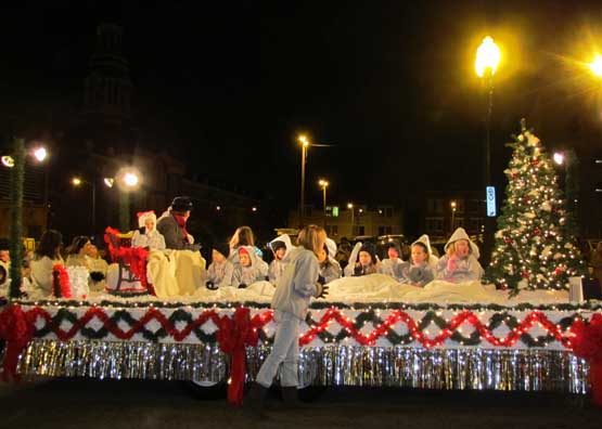 wivk christmas parade knoxville