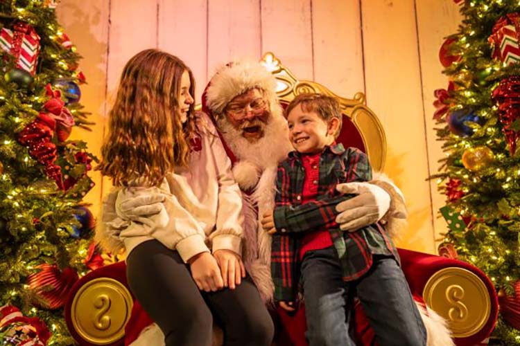 santa kentucky kingdom