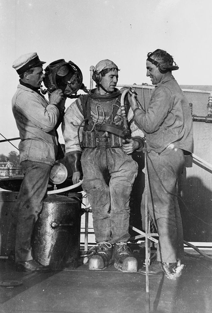 Frank W. Crilley deep sea diving suit