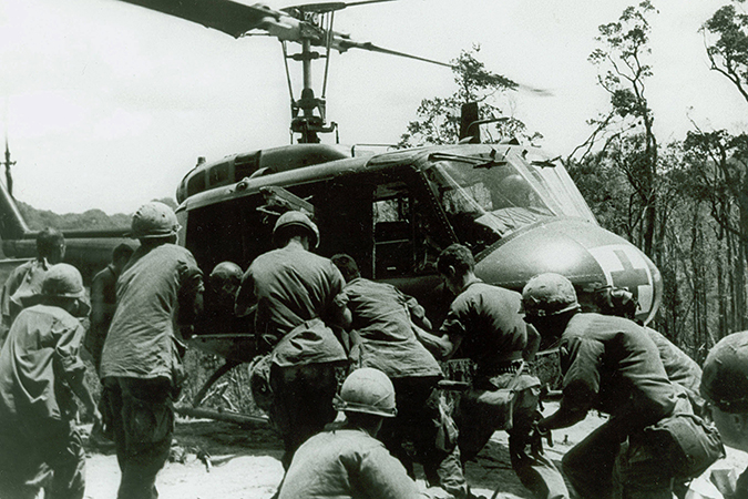 medevac helicopter vietnam war