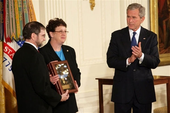 president bush presents medal of honor