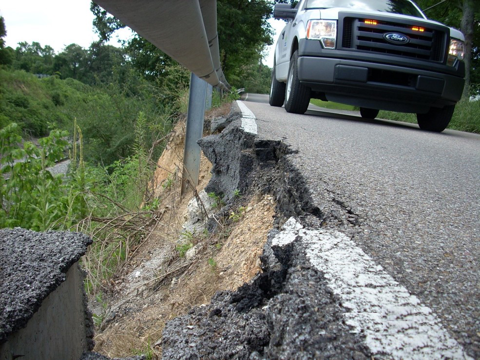 amherst road before repairs