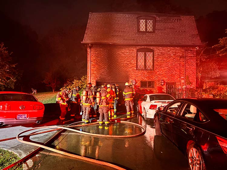 Pilleaux Drive fire