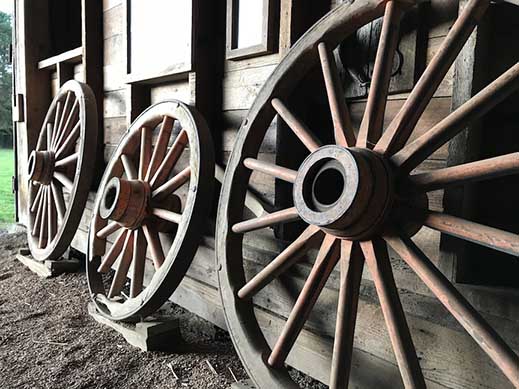 oregon trail wagon wheels