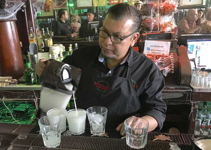 kentucky club bartender