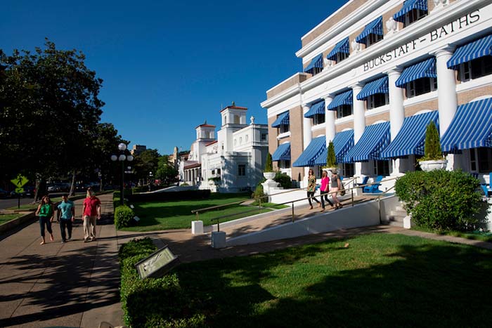 hot springs bathhouse row