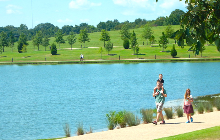 memphis family stroll