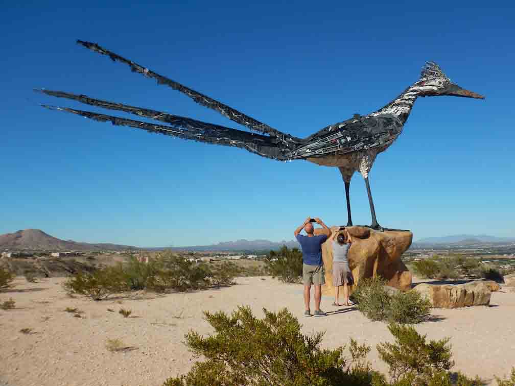 roadrunner statue las cruces