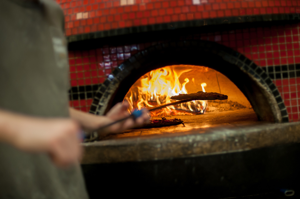 wood fired pizza oven