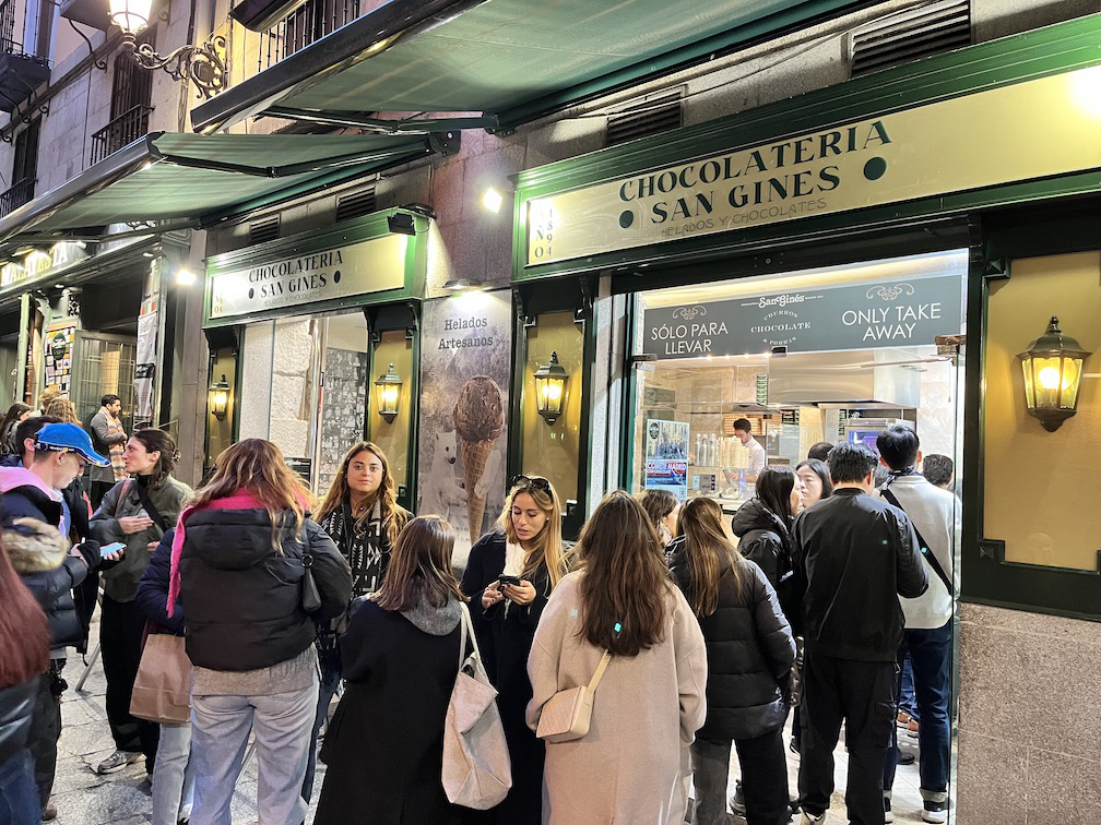 Chocolatería San Ginés