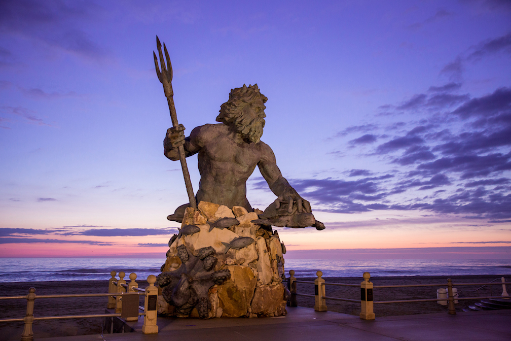 king neptune statue virginia beach
