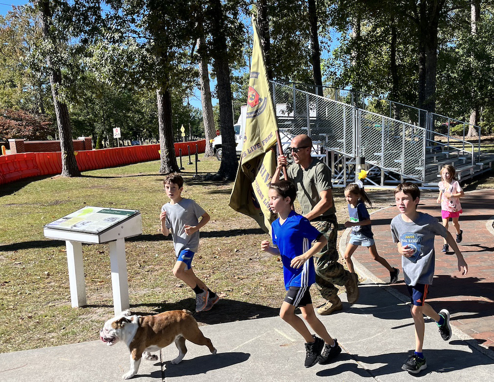 lejeune memorial gardens annual run
