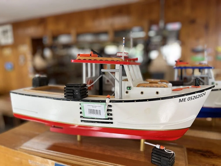 maine lobster boat