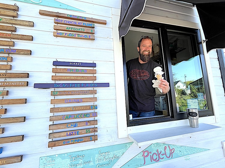 Rockland ice cream shop