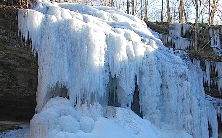 Stillhouse Hollow Falls