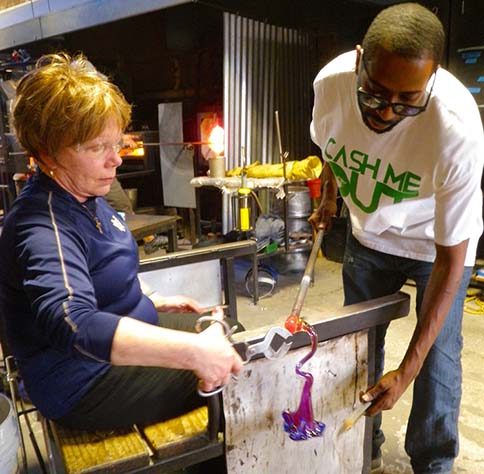 tulsa glassblowing art