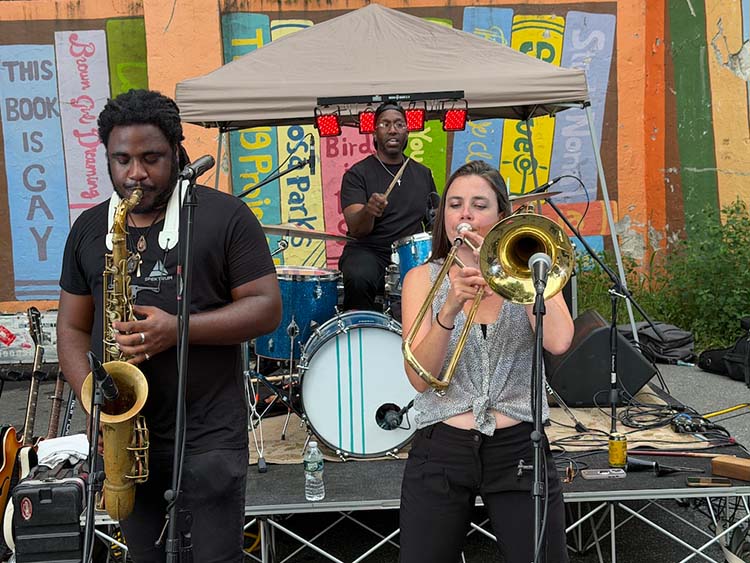 Elliot Street band