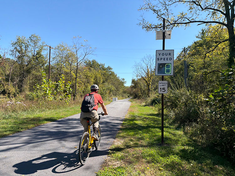 Ecusta Trail speed limit sign
