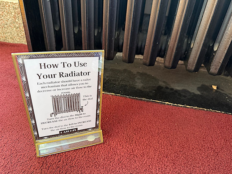 Latchis radiator