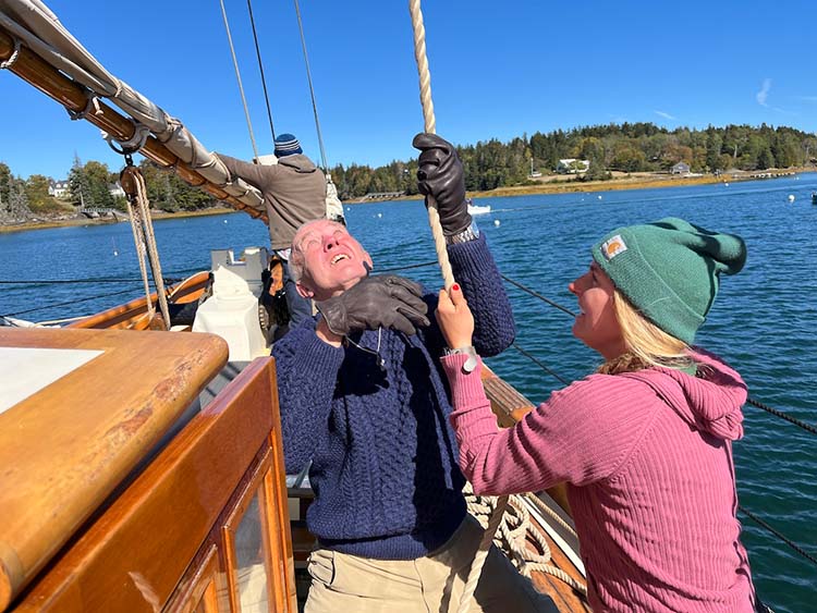windjammer sail hoist